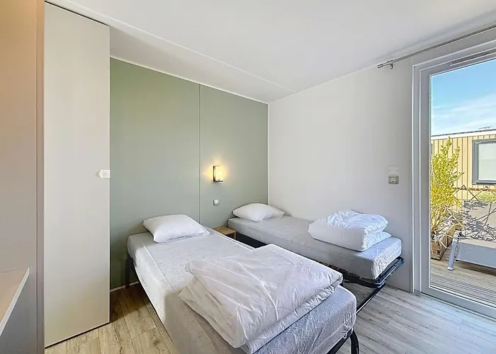 Mobile-home Grand Confort 4 Pers, 2 Ch, 2 Sdb, Plage, Piscine, Fitness, Terrasse - - Fr-1-361a-57 Jullouville-les-Pins